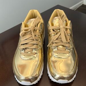 Nike Gold Air Max